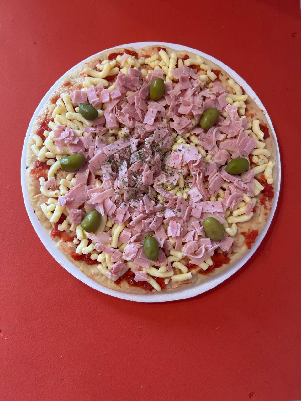PIZZA JAMON Y QUESO